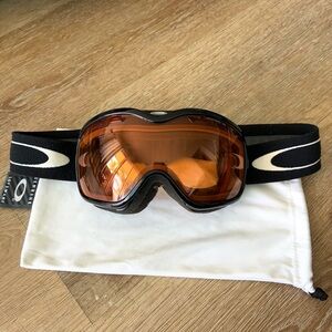 Oakley Stockholm Snow Goggles Jet Black Persimmon Lens Used